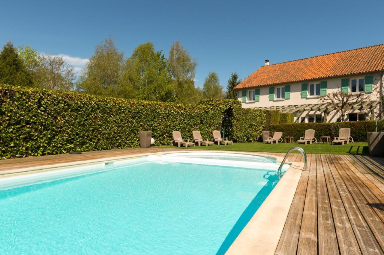 Le Tromp' L'Oeil Bed & Breakfast Vitrac  Екстериор снимка